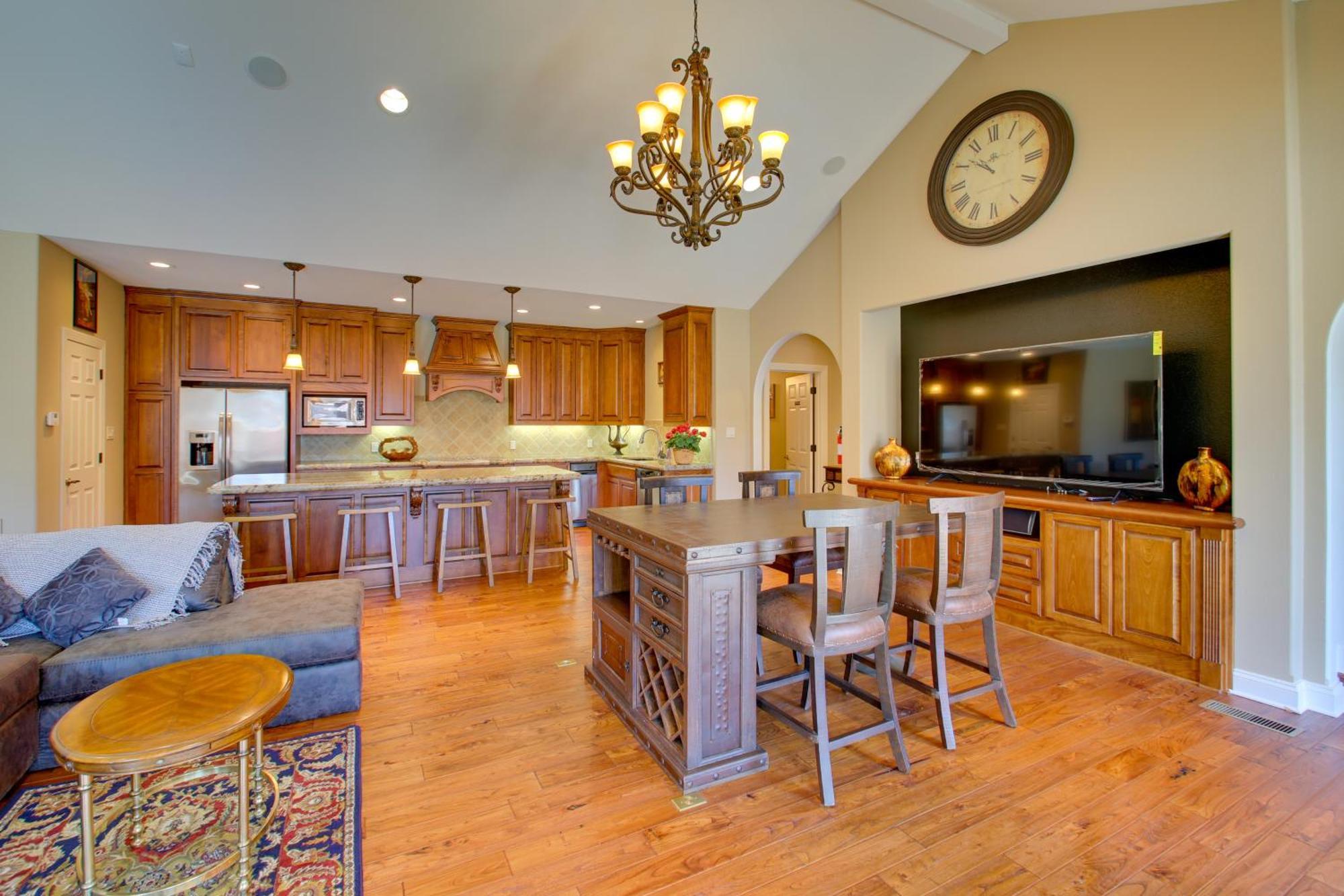 Hot Springs Home With Pool - Half Mile To Oaklawn! Bagian luar foto
